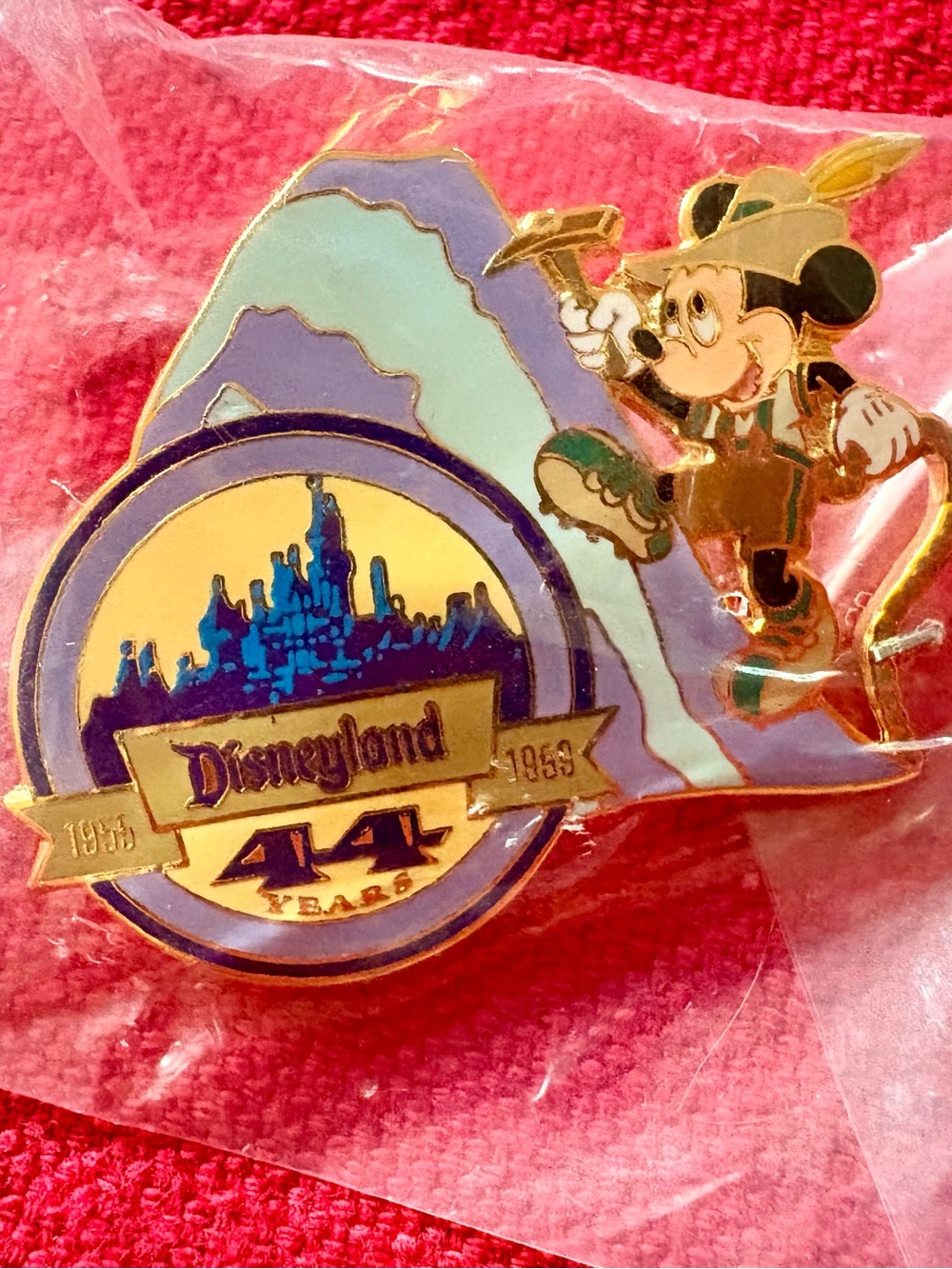 🏰 Disney 44th Anniversary Mickey Matterhorn Enamel Pin - AP Exclusive